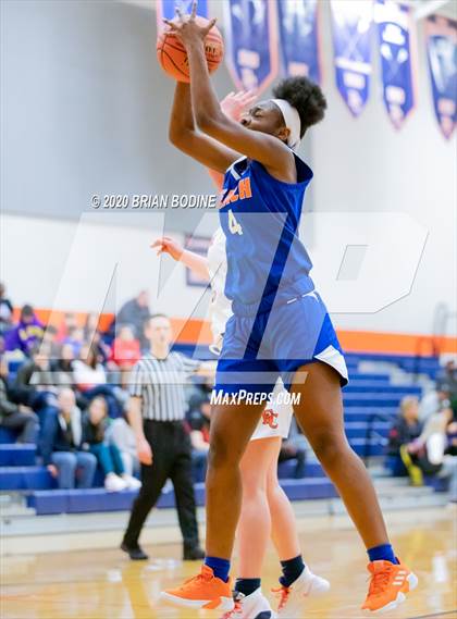 Thumbnail 1 in Rainier Beach @ Eastside Catholic photogallery.