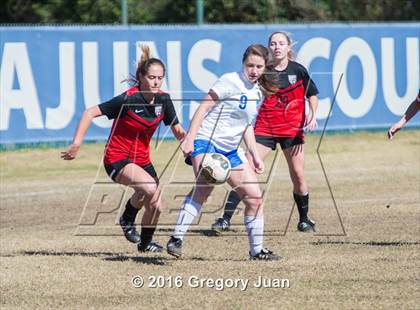 Thumbnail 3 in McGehee @ Metairie Park Country Day (LHSAA D4 Regional Playoff) photogallery.