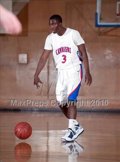 Thumbnail 1 in Serra vs La Costa Canyon (California Classic) photogallery.