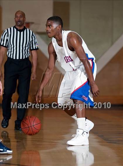 Thumbnail 1 in Serra vs La Costa Canyon (California Classic) photogallery.