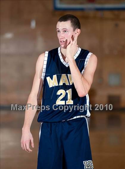 Thumbnail 3 in Serra vs La Costa Canyon (California Classic) photogallery.