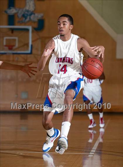 Thumbnail 2 in Serra vs La Costa Canyon (California Classic) photogallery.
