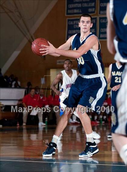 Thumbnail 3 in Serra vs La Costa Canyon (California Classic) photogallery.
