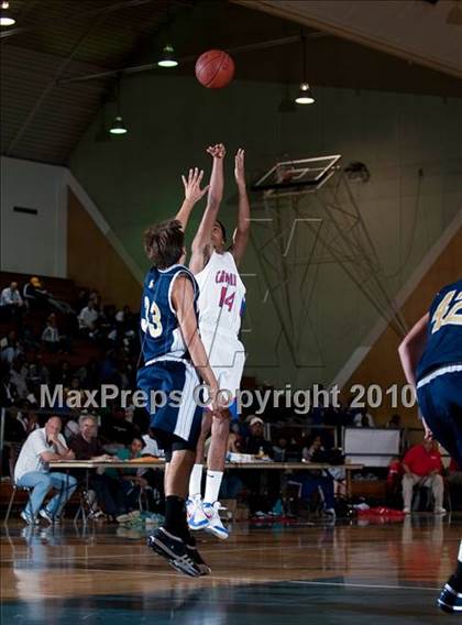 Thumbnail 1 in Serra vs La Costa Canyon (California Classic) photogallery.