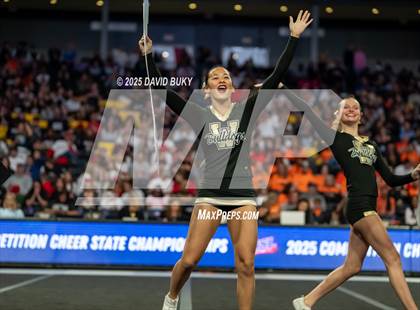 Thumbnail 3 in Westfield (VHSL Class 6 State Finals) photogallery.
