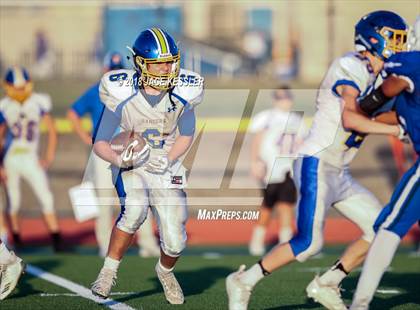 Thumbnail 3 in Nordhoff @ Fillmore photogallery.