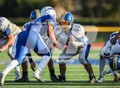 Thumbnail 2 in Nordhoff @ Fillmore photogallery.