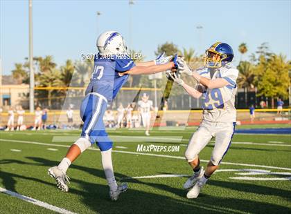Thumbnail 3 in Nordhoff @ Fillmore photogallery.