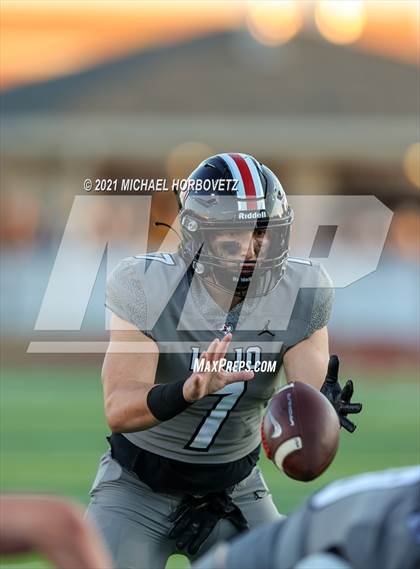 Thumbnail 1 in Denison @ Lovejoy photogallery.