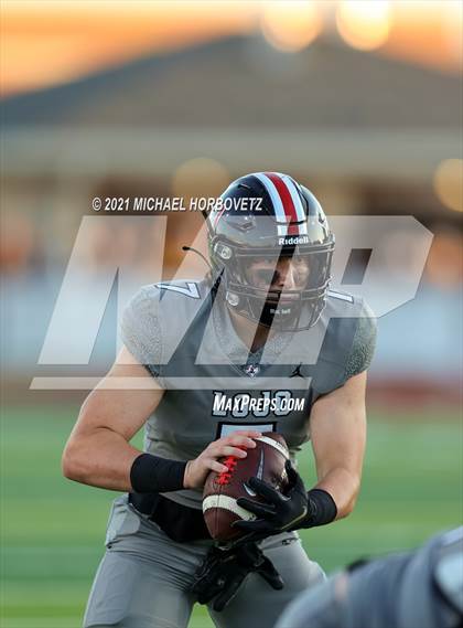 Thumbnail 2 in Denison @ Lovejoy photogallery.