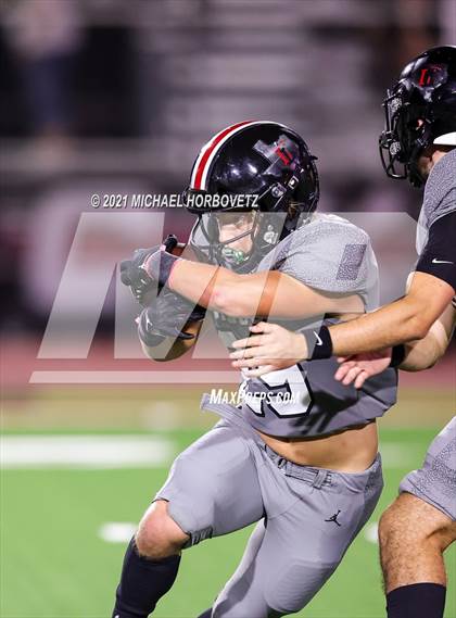 Thumbnail 3 in Denison @ Lovejoy photogallery.