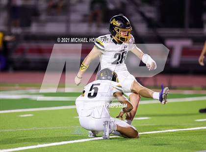Thumbnail 3 in Denison @ Lovejoy photogallery.