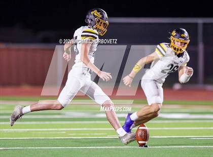 Thumbnail 3 in Denison @ Lovejoy photogallery.