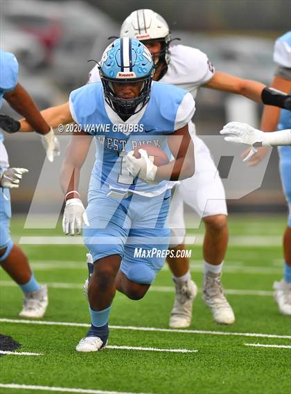 Thumbnail 3 in Waskom vs. West Rusk (UIL 3A D2 Region III Semifinal) photogallery.
