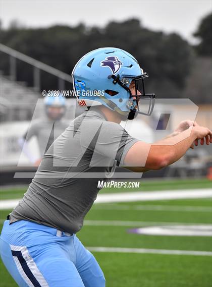Thumbnail 2 in Waskom vs. West Rusk (UIL 3A D2 Region III Semifinal) photogallery.