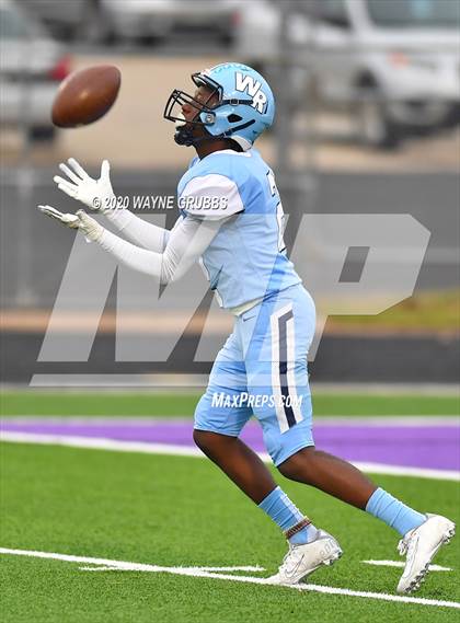 Thumbnail 3 in Waskom vs. West Rusk (UIL 3A D2 Region III Semifinal) photogallery.