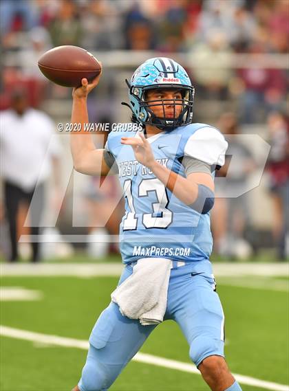 Thumbnail 2 in Waskom vs. West Rusk (UIL 3A D2 Region III Semifinal) photogallery.