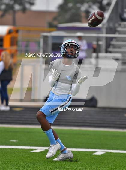 Thumbnail 3 in Waskom vs. West Rusk (UIL 3A D2 Region III Semifinal) photogallery.