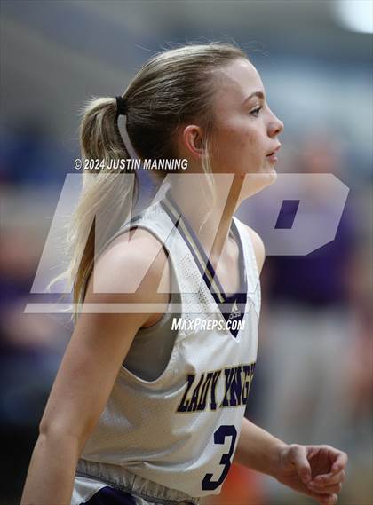 Thumbnail 1 in Drew Central vs. Centerpoint (AAA 3A-4 Regional Round 1) photogallery.
