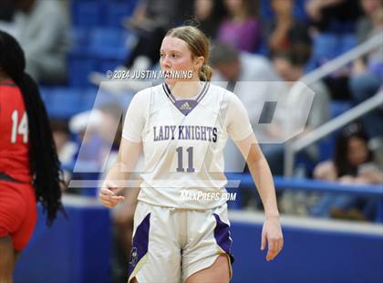 Thumbnail 3 in Drew Central vs. Centerpoint (AAA 3A-4 Regional Round 1) photogallery.
