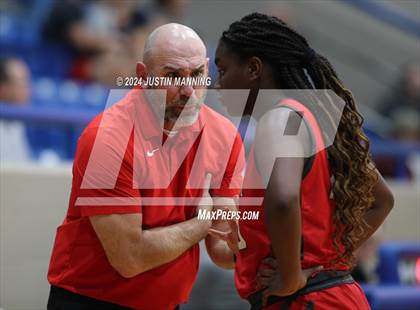 Thumbnail 1 in Drew Central vs. Centerpoint (AAA 3A-4 Regional Round 1) photogallery.
