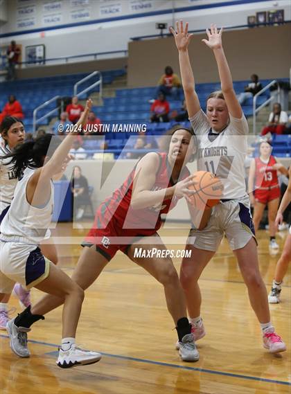 Thumbnail 2 in Drew Central vs. Centerpoint (AAA 3A-4 Regional Round 1) photogallery.