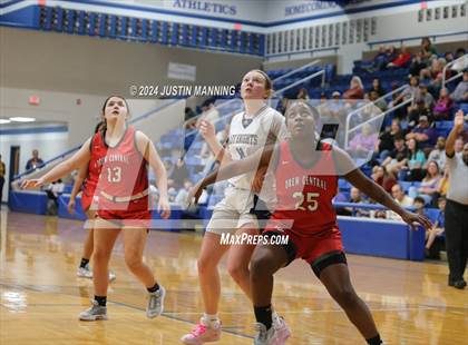 Thumbnail 1 in Drew Central vs. Centerpoint (AAA 3A-4 Regional Round 1) photogallery.