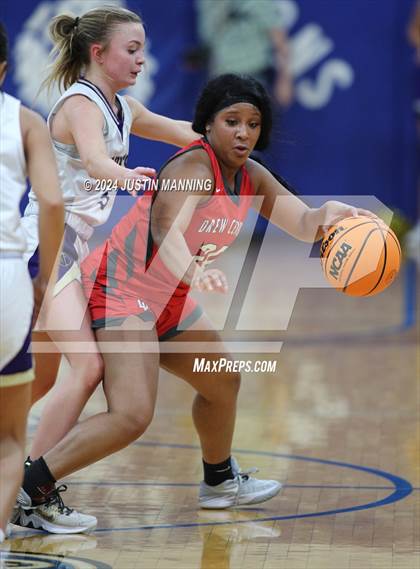 Thumbnail 1 in Drew Central vs. Centerpoint (AAA 3A-4 Regional Round 1) photogallery.