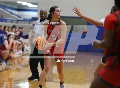Thumbnail 3 in Drew Central vs. Centerpoint (AAA 3A-4 Regional Round 1) photogallery.