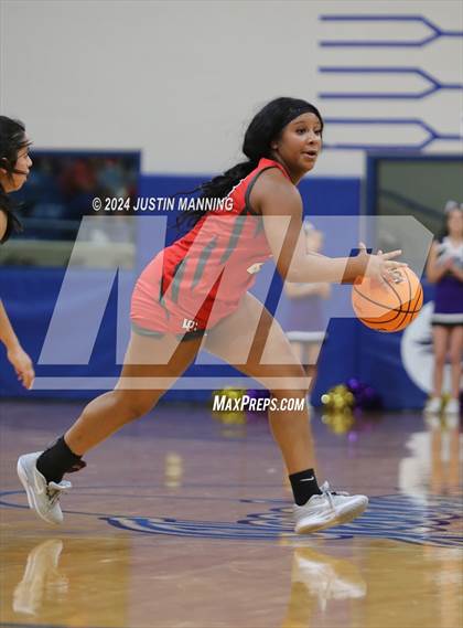 Thumbnail 3 in Drew Central vs. Centerpoint (AAA 3A-4 Regional Round 1) photogallery.