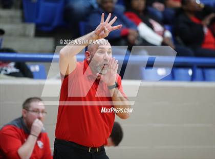 Thumbnail 2 in Drew Central vs. Centerpoint (AAA 3A-4 Regional Round 1) photogallery.