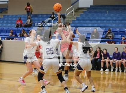 Thumbnail 1 in Drew Central vs. Centerpoint (AAA 3A-4 Regional Round 1) photogallery.