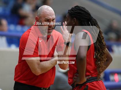 Thumbnail 2 in Drew Central vs. Centerpoint (AAA 3A-4 Regional Round 1) photogallery.