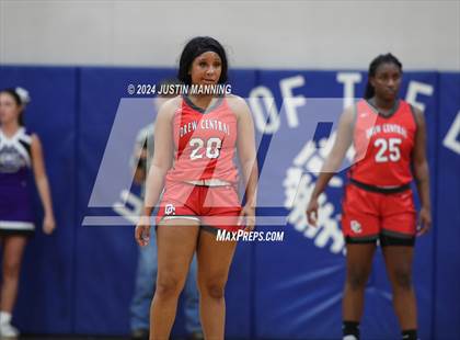 Thumbnail 2 in Drew Central vs. Centerpoint (AAA 3A-4 Regional Round 1) photogallery.