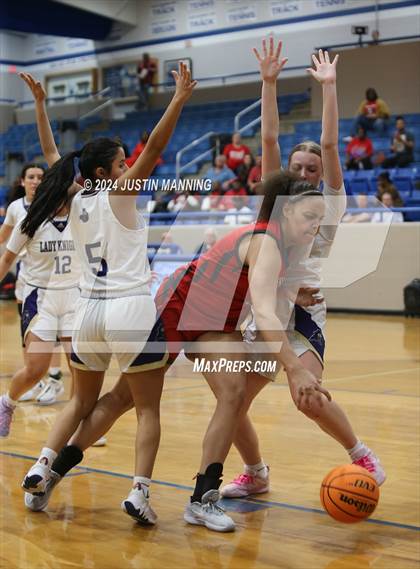 Thumbnail 1 in Drew Central vs. Centerpoint (AAA 3A-4 Regional Round 1) photogallery.