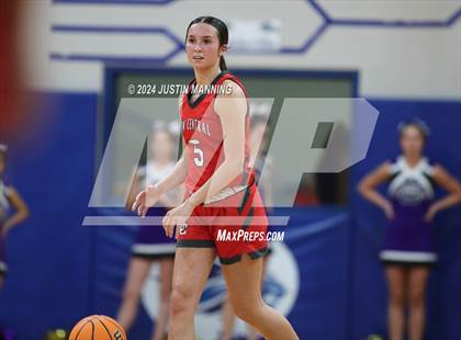 Thumbnail 2 in Drew Central vs. Centerpoint (AAA 3A-4 Regional Round 1) photogallery.