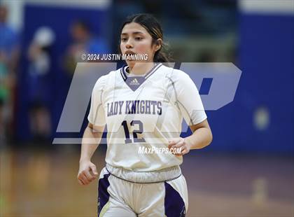 Thumbnail 1 in Drew Central vs. Centerpoint (AAA 3A-4 Regional Round 1) photogallery.