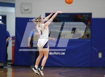 Thumbnail 2 in Drew Central vs. Centerpoint (AAA 3A-4 Regional Round 1) photogallery.