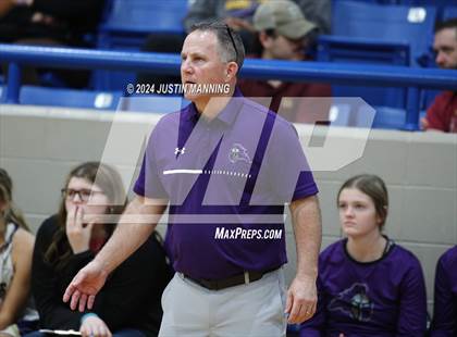 Thumbnail 2 in Drew Central vs. Centerpoint (AAA 3A-4 Regional Round 1) photogallery.