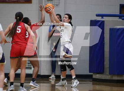 Thumbnail 3 in Drew Central vs. Centerpoint (AAA 3A-4 Regional Round 1) photogallery.