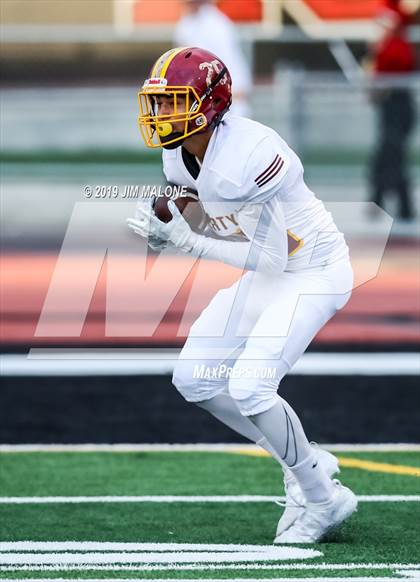 Thumbnail 2 in Liberty vs. Clayton Valley Charter (Honor Bowl) photogallery.