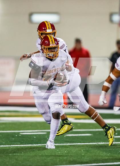 Thumbnail 1 in Liberty vs. Clayton Valley Charter (Honor Bowl) photogallery.