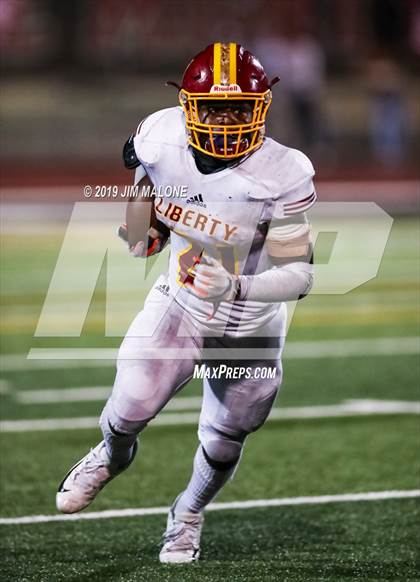 Thumbnail 2 in Liberty vs. Clayton Valley Charter (Honor Bowl) photogallery.