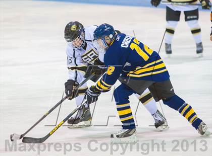 Thumbnail 3 in South vs Bartlett photogallery.
