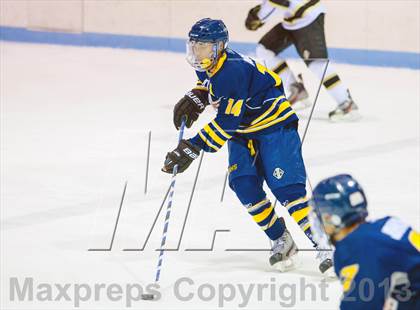 Thumbnail 3 in South vs Bartlett photogallery.