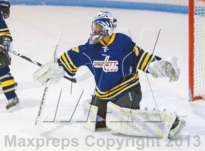 Thumbnail 2 in South vs Bartlett photogallery.