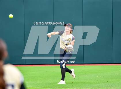 Thumbnail 1 in Andrews @ Calallen (UIL Softball 4A Div 1 Final) photogallery.