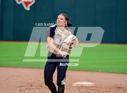 Thumbnail 3 in Andrews @ Calallen (UIL Softball 4A Div 1 Final) photogallery.