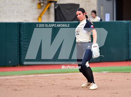 Thumbnail 3 in Andrews @ Calallen (UIL Softball 4A Div 1 Final) photogallery.