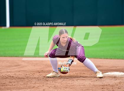 Thumbnail 1 in Andrews @ Calallen (UIL Softball 4A Div 1 Final) photogallery.
